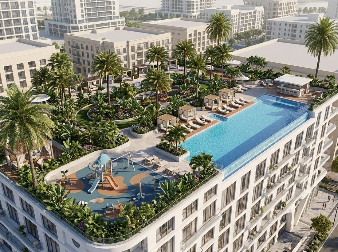 Basen na dachu z ogrodem i strefą zabaw dla dzieci w Avana Residences