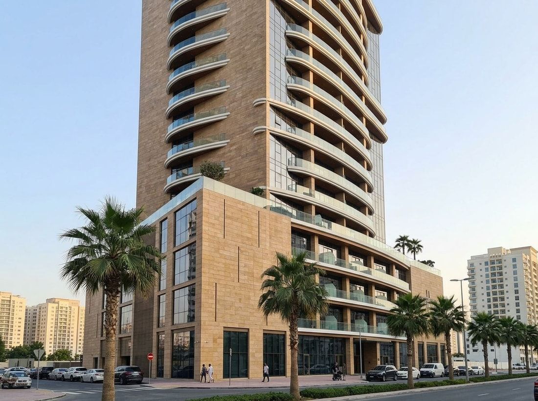 Elegancka fasada budynku Westwood Grande w JVC