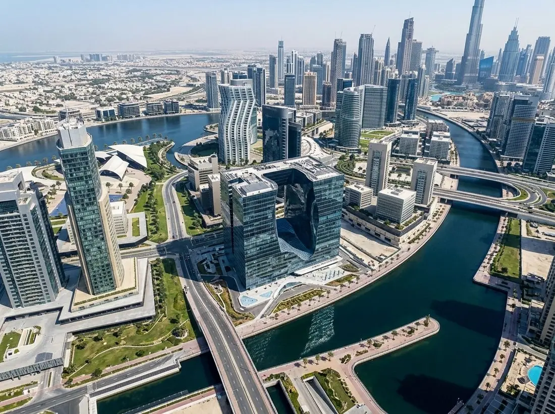 Lotniczy plan budynku The Opus w Business Bay przy Dubai Canal